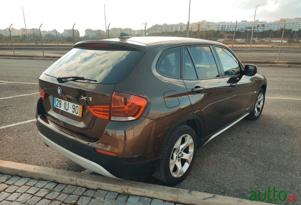 2010' BMW X1 photo #5