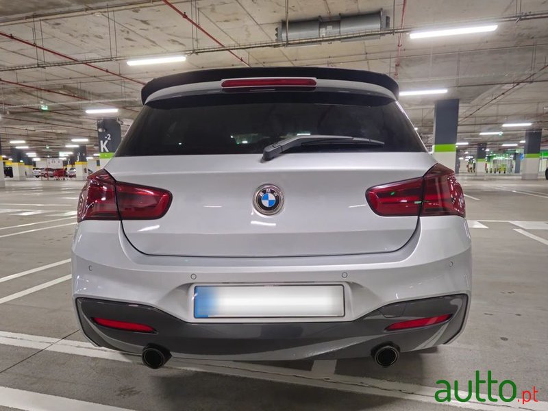 2015' BMW 118 D Pack M photo #5