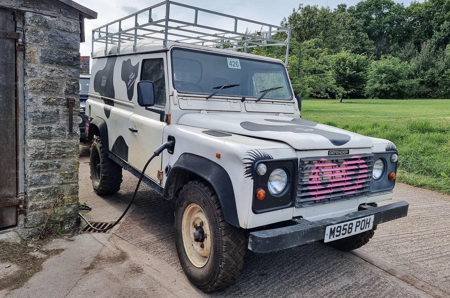 UK firm can electrify original Land Rover Defender for £24,000
