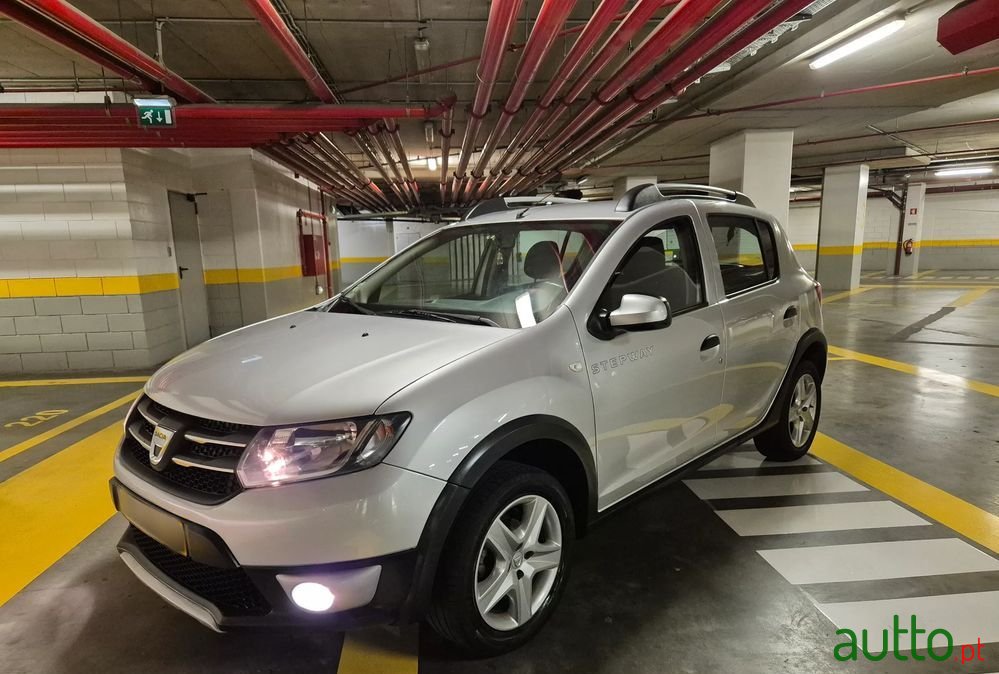 2014' Dacia Sandero 0.9 Tce Stepway photo #4