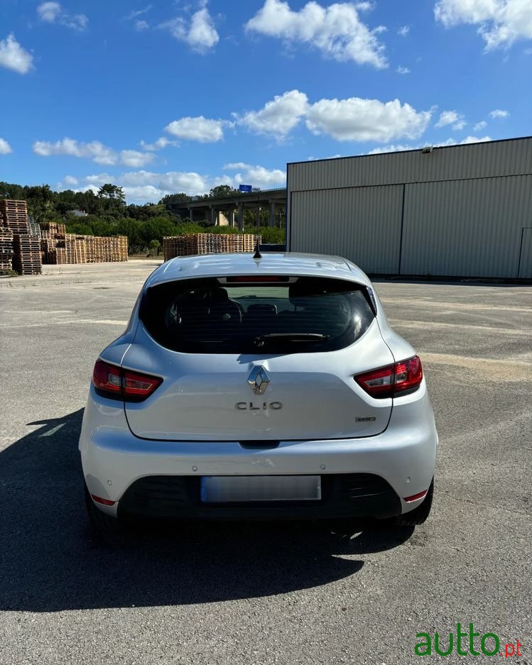 2017' Renault Clio photo #3