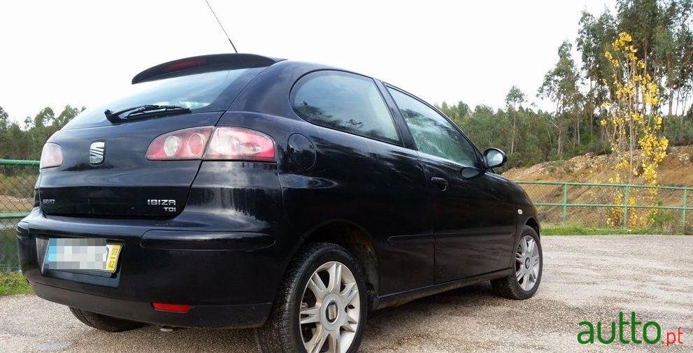 2003' SEAT Ibiza photo #1