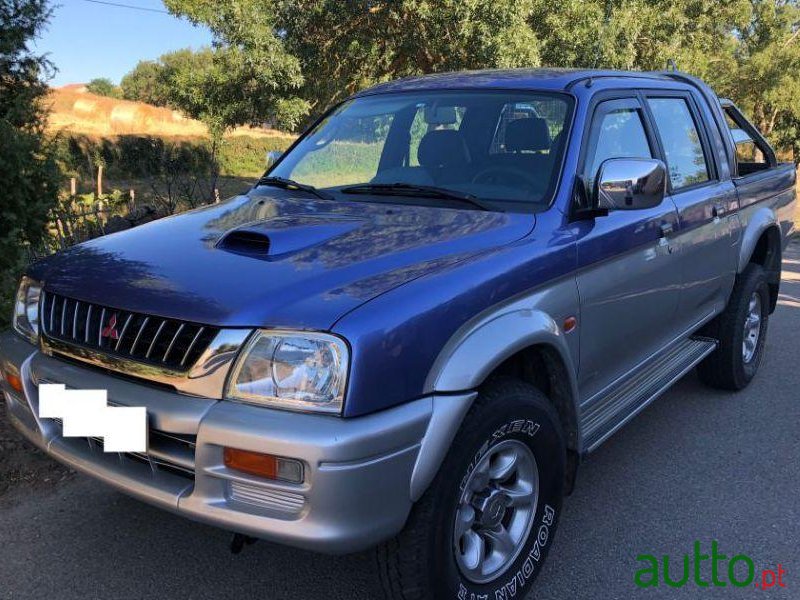 1999' Mitsubishi L200 Strada photo #2