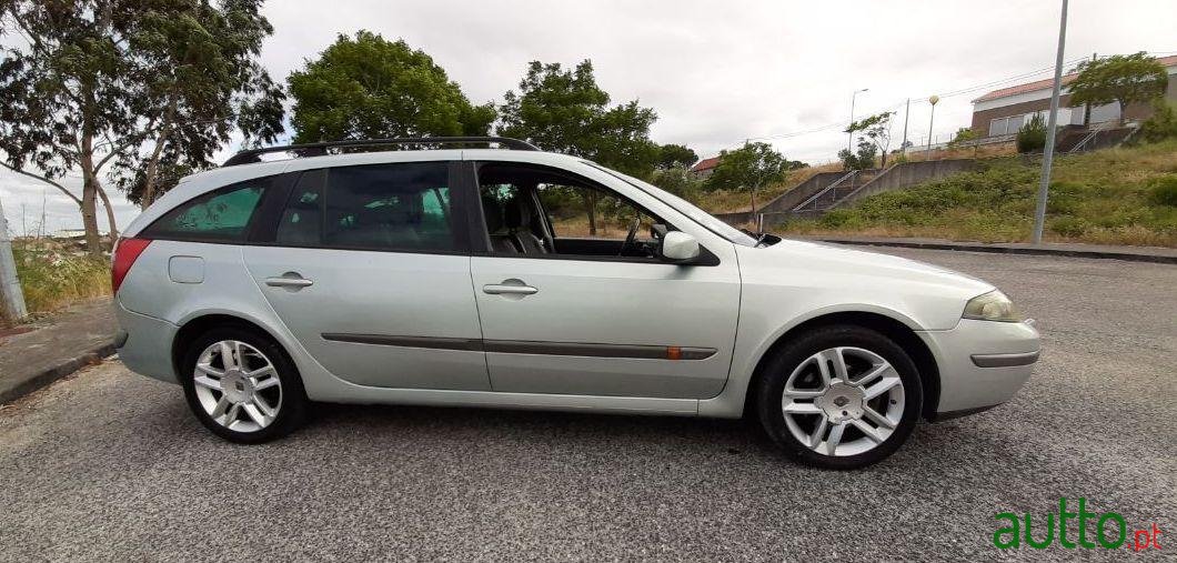 2004' Renault Laguna Break photo #3