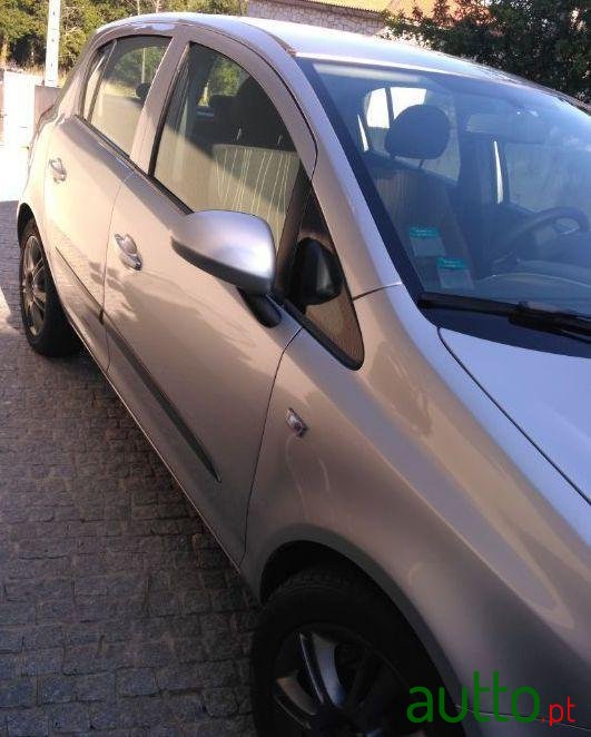 2007' Opel Corsa photo #4
