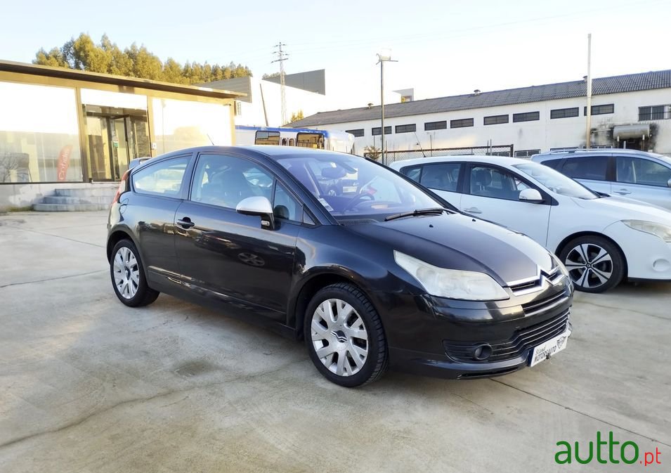 2007' Citroen C4 photo #1