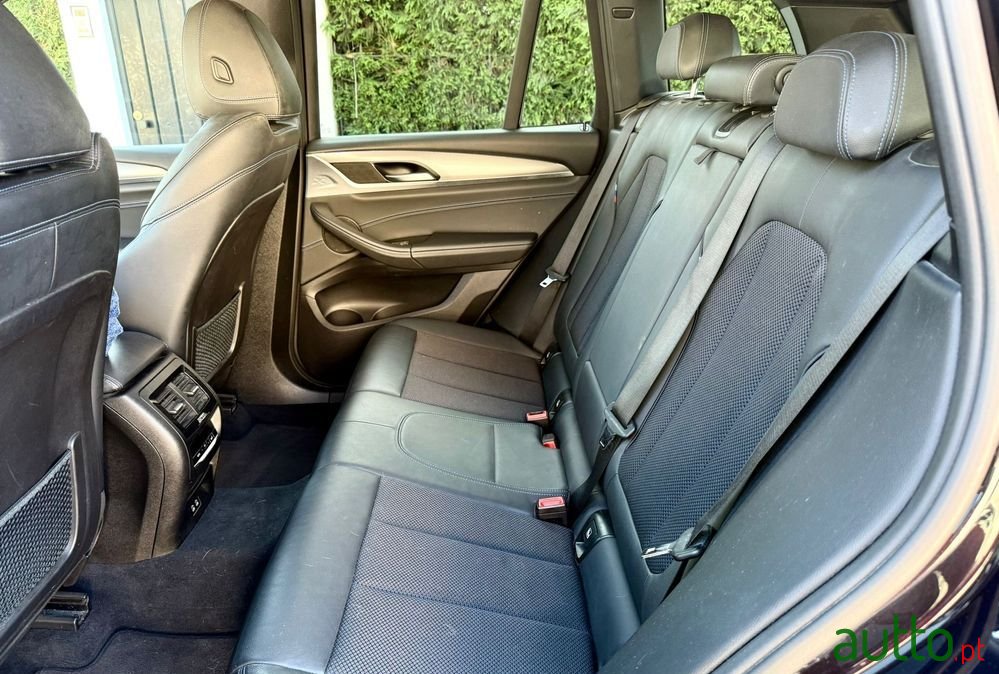 2020' BMW Série X 30 E Xdrive photo #6