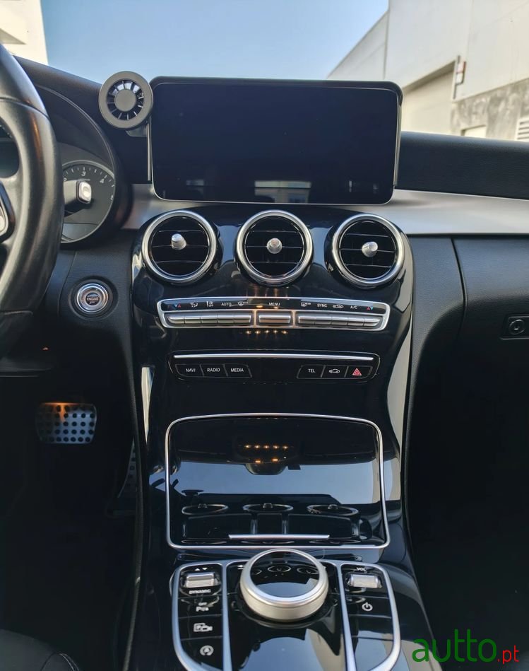 2019' Mercedes-Benz Classe C D Station 9G-Tronic photo #6