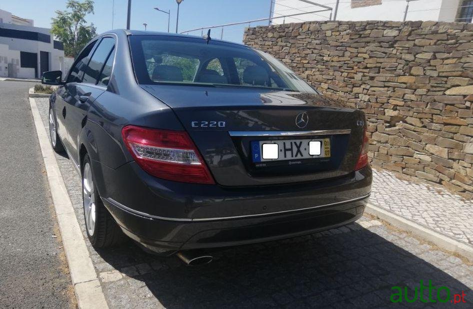 2009' Mercedes-Benz C-220 Nacional photo #3