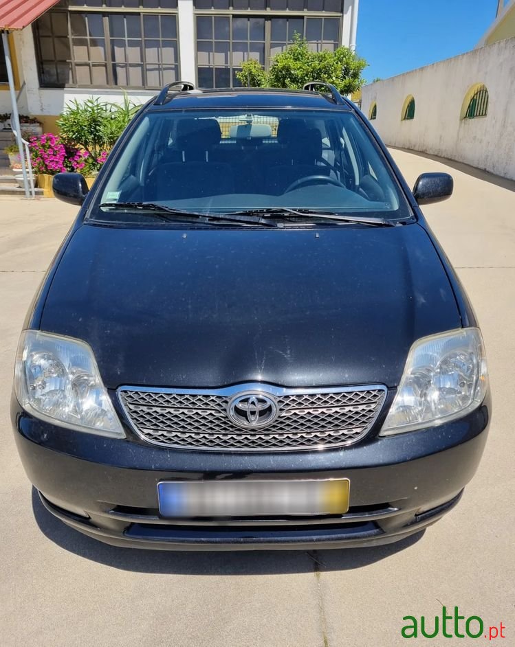 2002' Toyota Corolla Sw photo #1