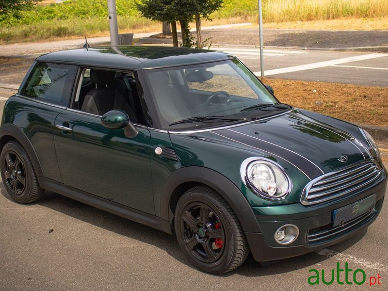 2009' MINI One 1.4 photo #1