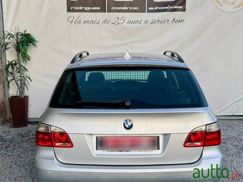 2006' BMW Série 5 Da Touring photo #5
