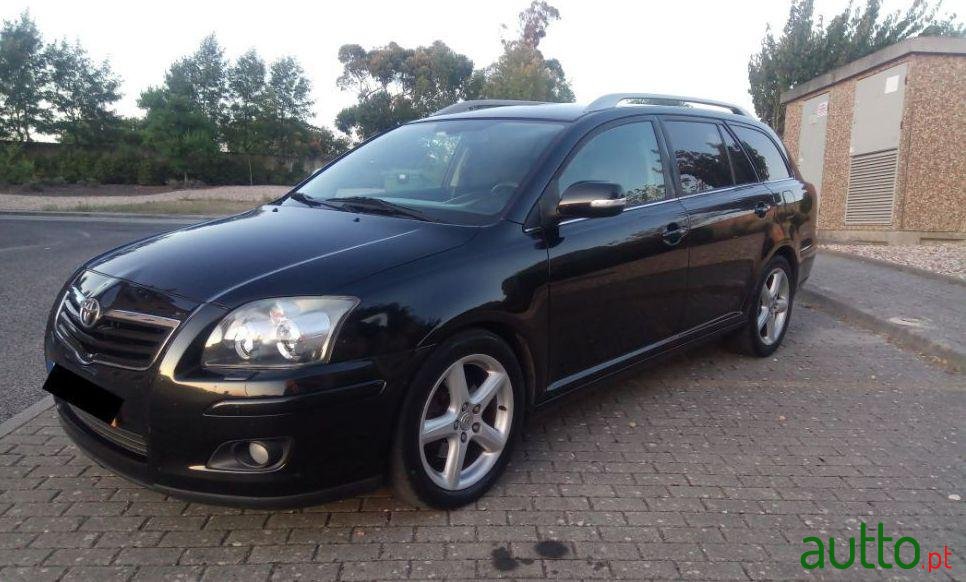 2007' Toyota Avensis photo #3