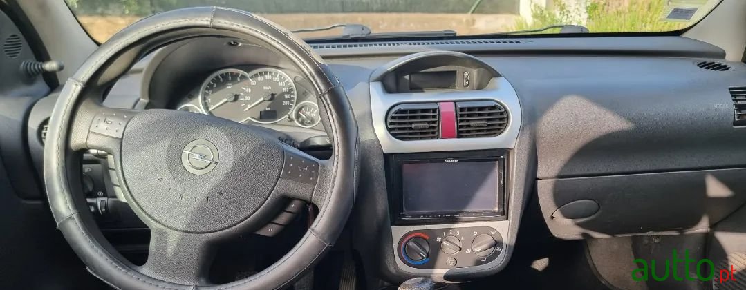 2006' Opel Corsa photo #3