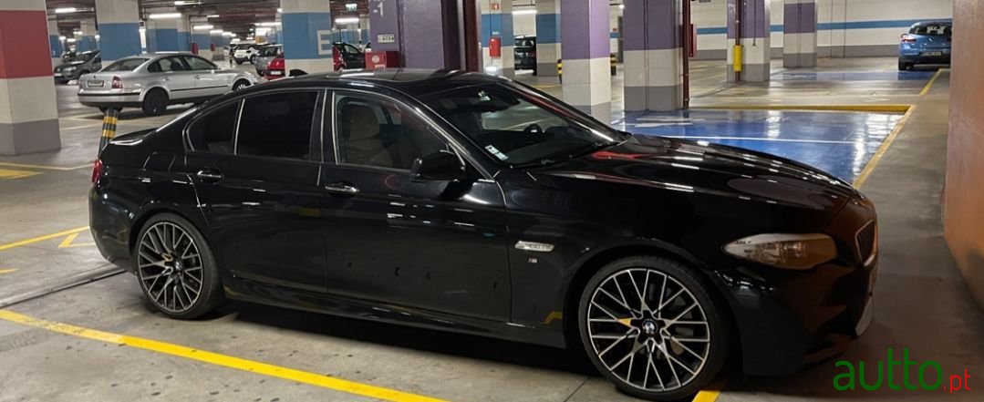 2010' BMW 535 photo #1