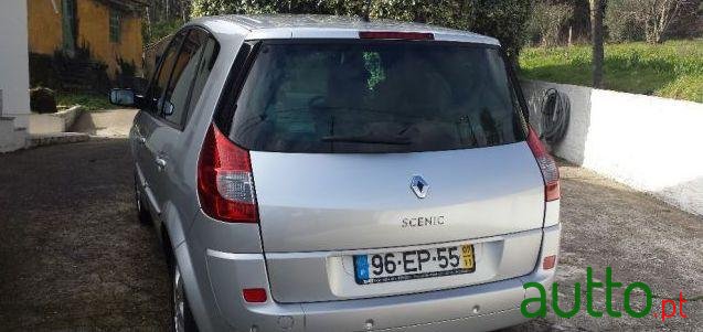 2007' Renault Scenic photo #2