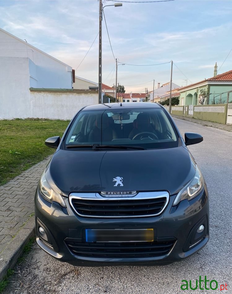 2015' Peugeot 108 1.0 Vti photo #2