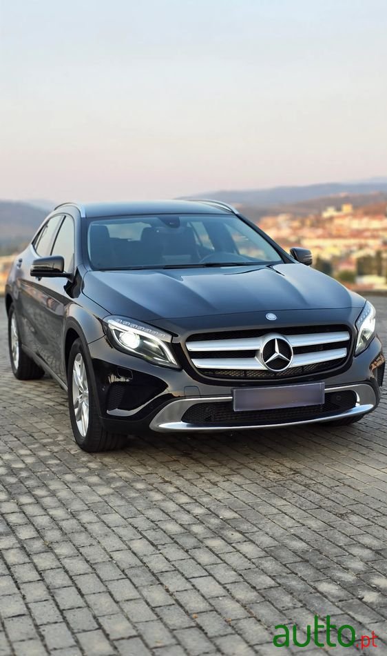 2016' Mercedes-Benz Classe Gla photo #4