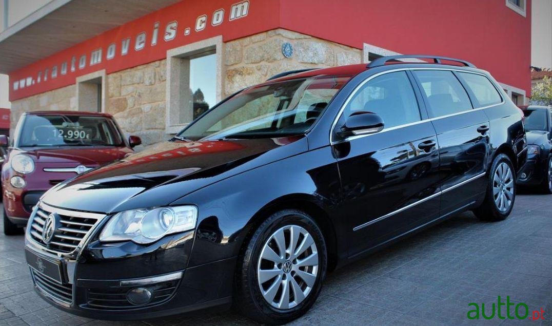 2009' Volkswagen Passat Variant photo #1