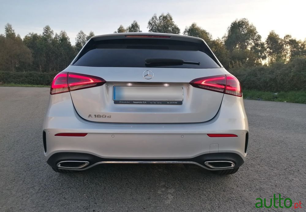 2021' Mercedes-Benz A 180 photo #4