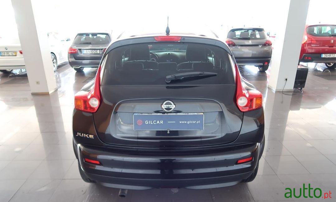 2011' Nissan Juke photo #5