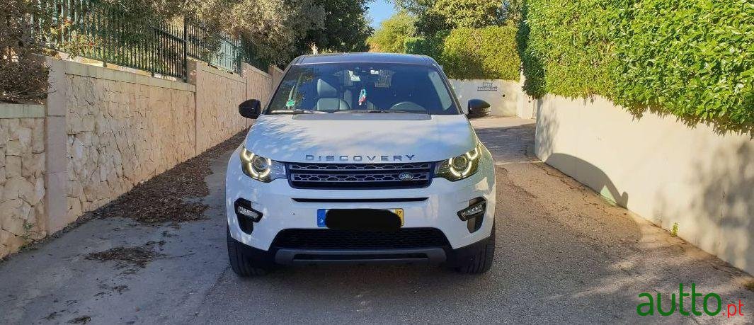 2017' Land Rover Discovery Sport photo #1