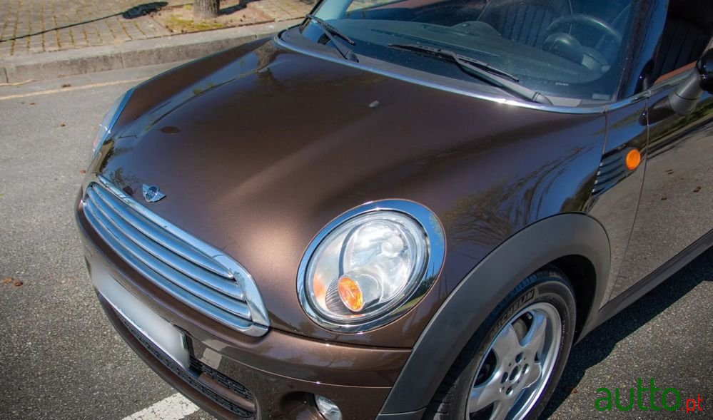 2008' MINI Clubman Cooper D photo #6