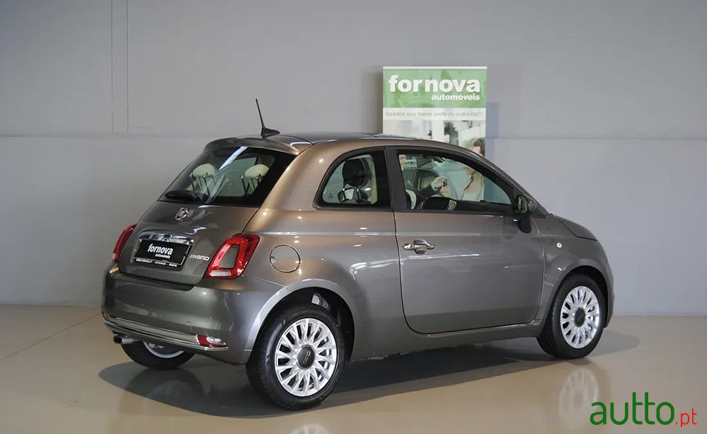 2020' Fiat 500 photo #5