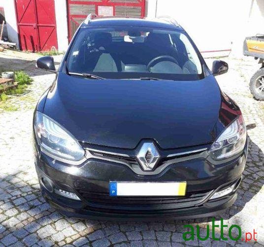 2014' Renault Megane Sport Tourer photo #3