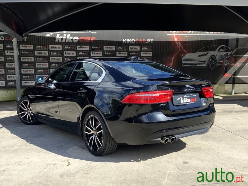 2016' Jaguar XE 20D Aut. Prestige photo #4