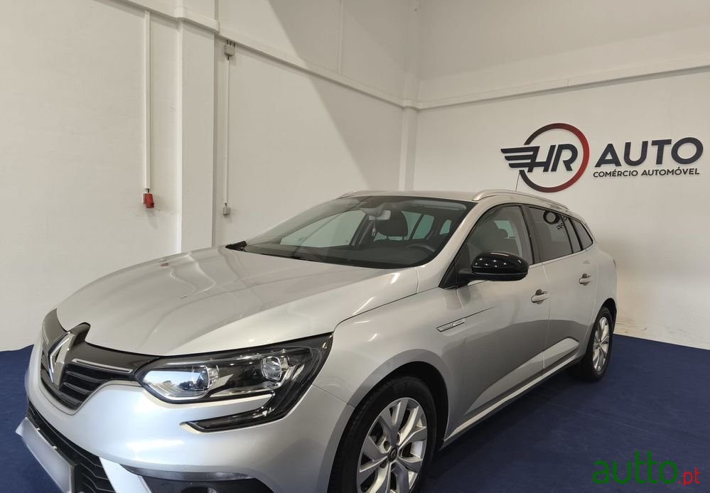2019' Renault Mégane Sport Tourer photo #2