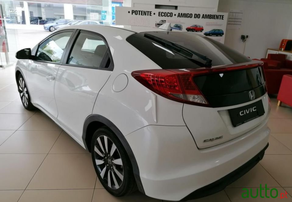 2014' Honda Civic Sport photo #3