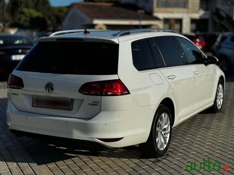 2016' Volkswagen Golf Variant photo #6