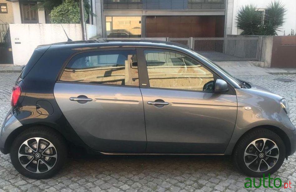 2017' Smart Forfour photo #5