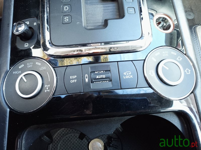 2007' Volkswagen Touareg Car with Android and Carplay photo #6