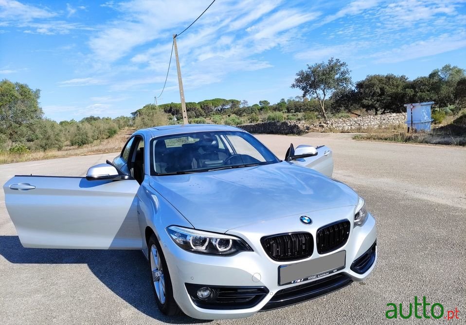 2017' BMW 218 photo #4