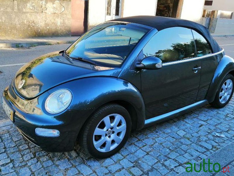 2003' Volkswagen New Beetle 1.6 photo #1