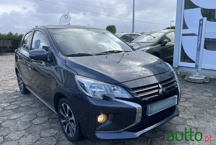 2024' Mitsubishi Space Star photo #3