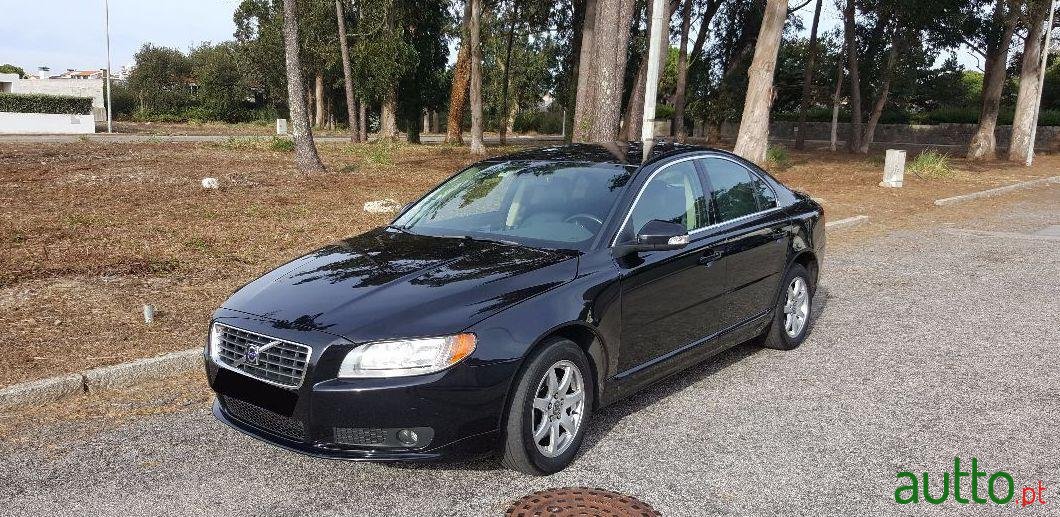 2008' Volvo S80 2.0 D Momentum photo #2