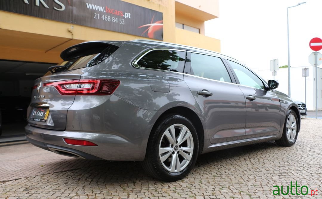 2017' Renault Talisman Sport Tourer photo #4