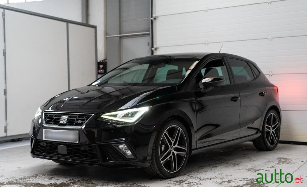 2019' SEAT Ibiza 1.0 Tsi Fr photo #1