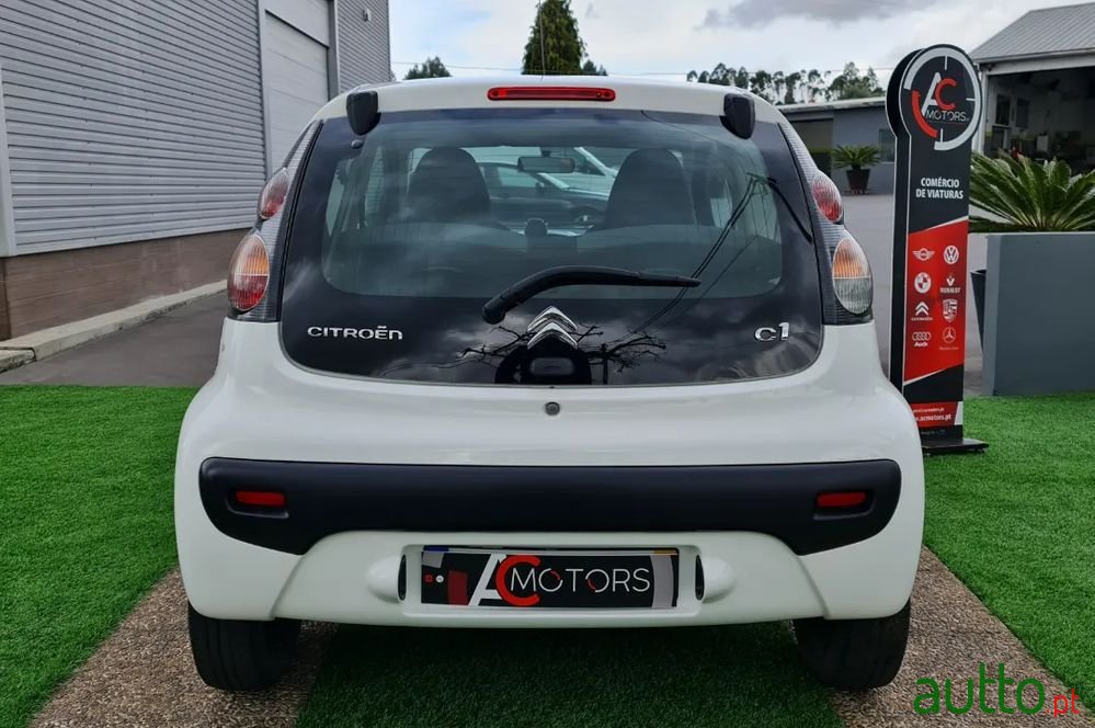 2013' Citroen C1 photo #5