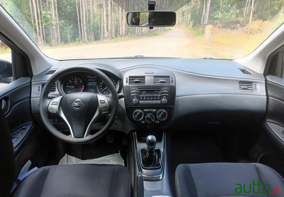 2017' Nissan Pulsar photo #5