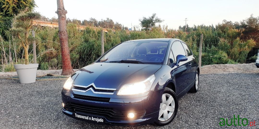 2006' Citroen C4 photo #1