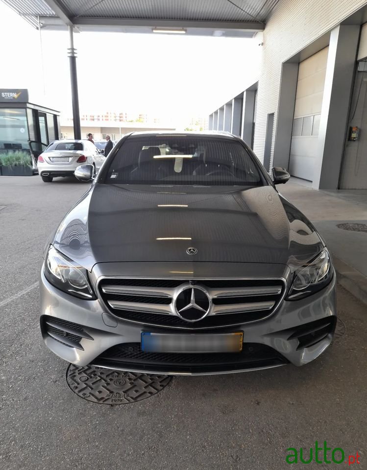 2019' Mercedes-Benz E 300 De Amg Line photo #1