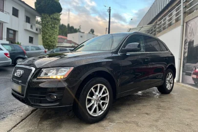2011' Audi Q5 None