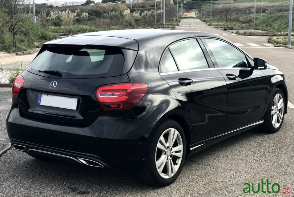 2016' Mercedes-Benz A-180 photo #2