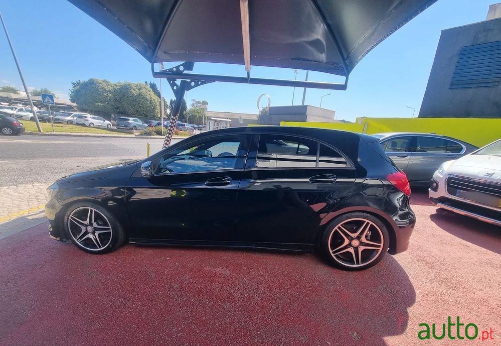 2015' Mercedes-Benz Classe A photo #5