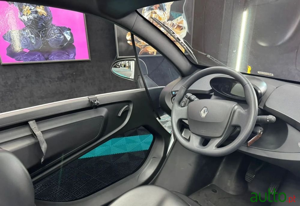 2020' Renault Twizy photo #3