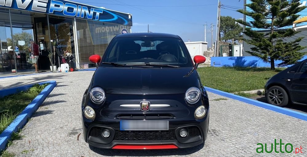 2018' Fiat 595 Abarth photo #3